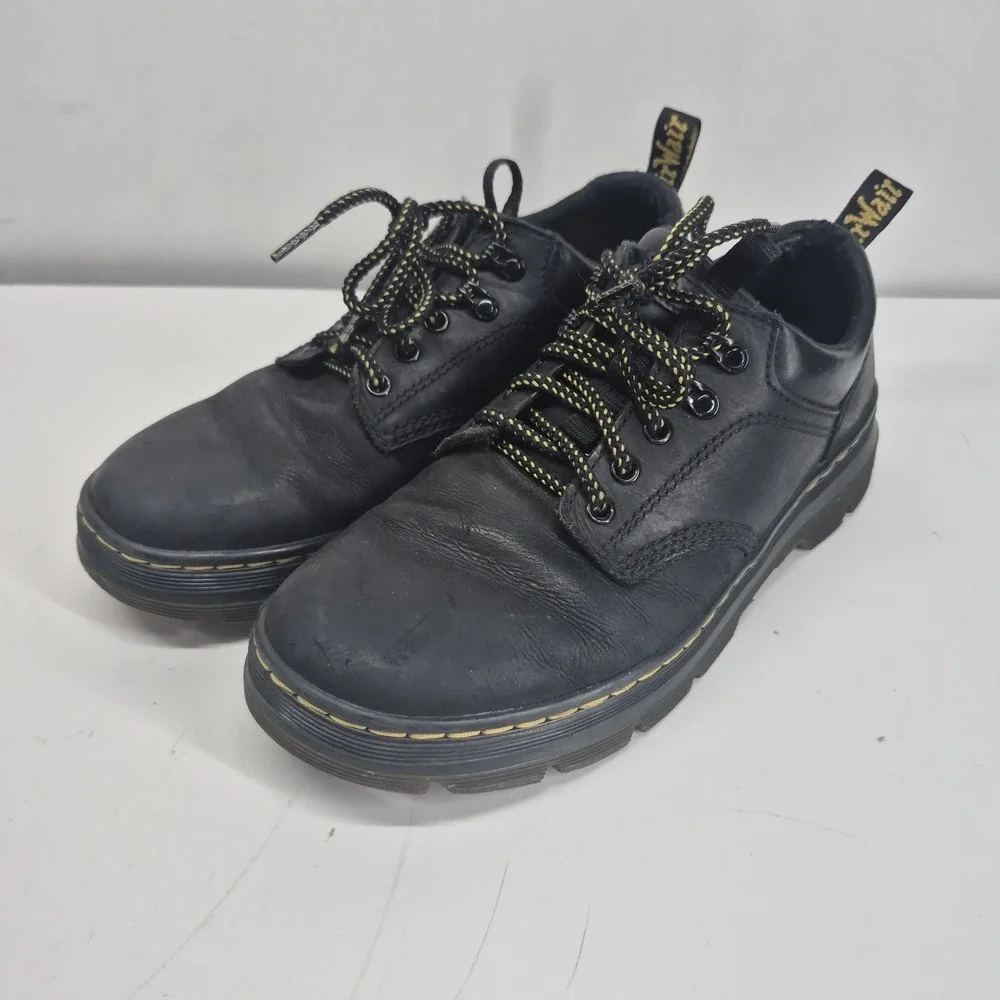 Dr. Martens Reeder Shoes Mens 10 Black Low Top Lug Sole Hiker